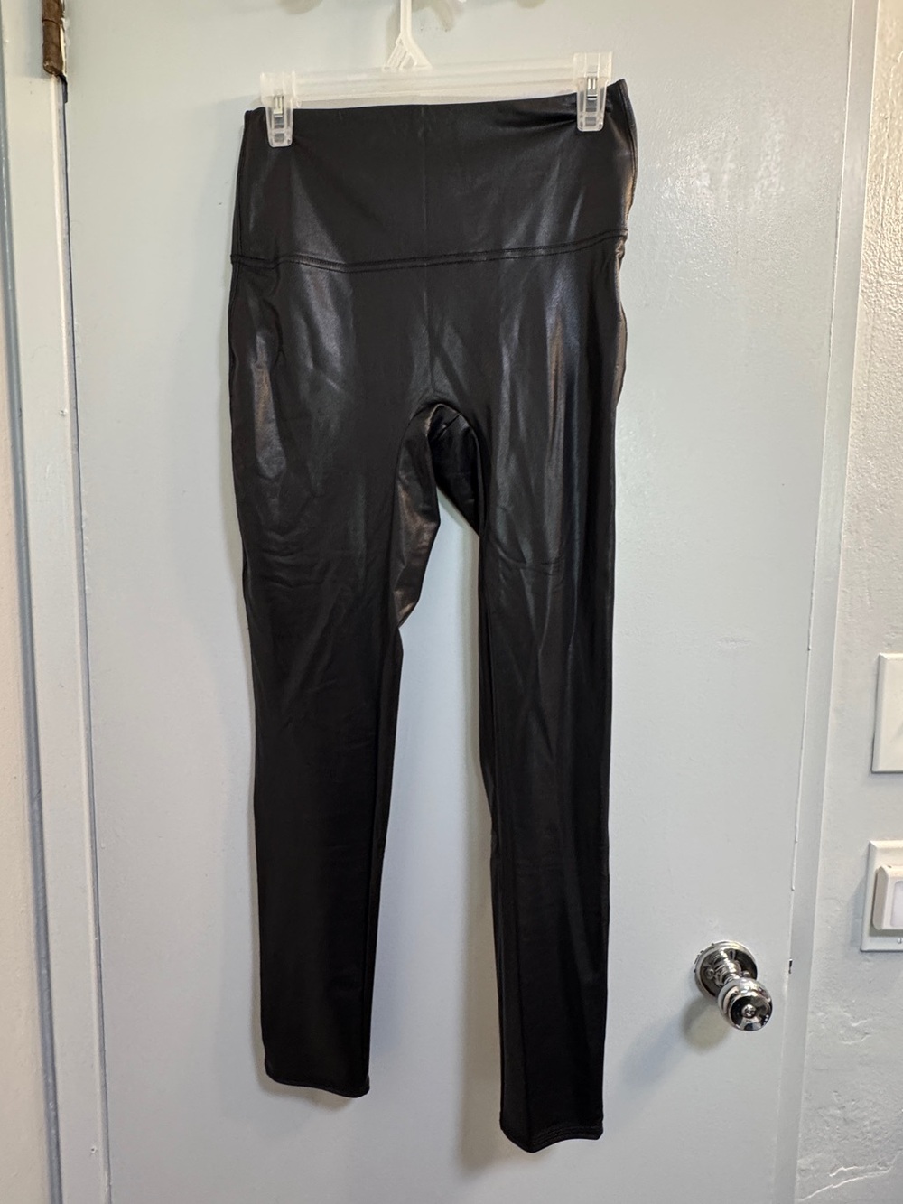 Leather-look Black Leggings